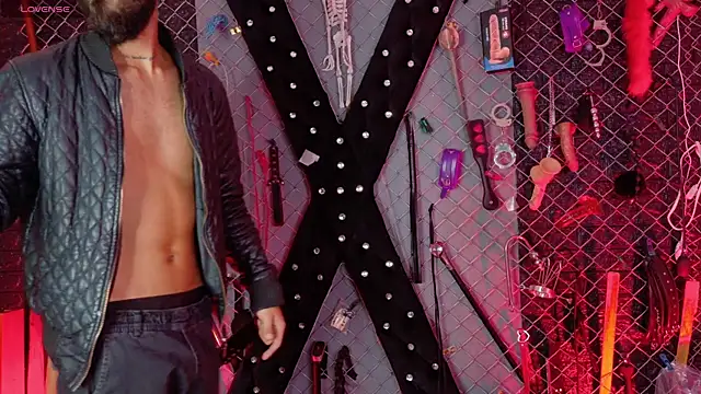 Warick and Aria bdsm  online show from 12-02-25, 09:16