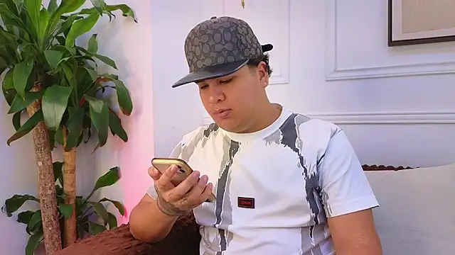 Naim Bennetsex online show from 03-24-26, 06:41