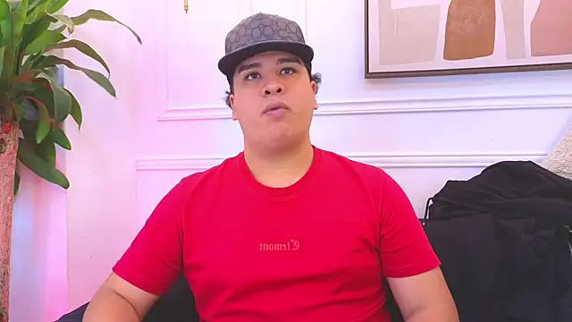 Snapshot of Naim_Bennetsex chatting on 02-22-26, 03:20 Naim Bennetsex online show from 02-22-26, 03:20