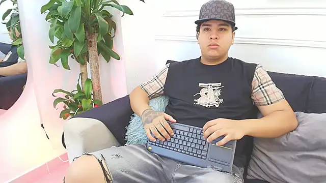 Naim Bennetsex online show from 10-21-25, 06:40