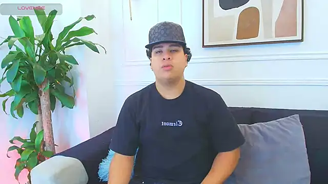 Naim Bennetsex online show from 10-27-25, 06:42