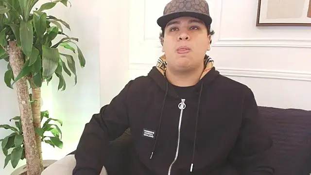 Snapshot of Naim_Bennetsex chatting on 02-02-26, 07:24 Naim Bennetsex online show from 02-02-26, 07:24