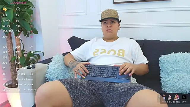 Naim Bennetsex online show from 11-26-25, 06:30