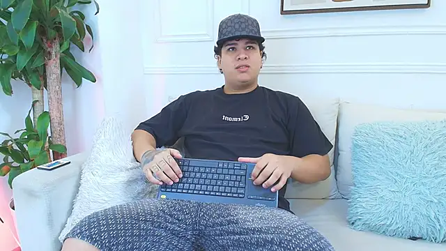 Naim Bennetsex online show from 11-12-25, 06:34