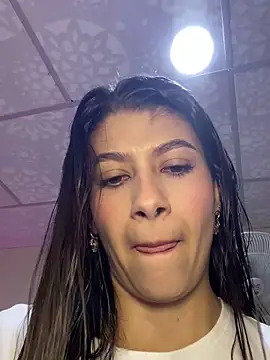 Lenapink19 online show from 03-03-26, 10:28