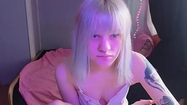 Elieiza xo online show from 04-07-26, 09:00