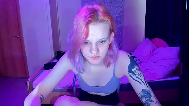 Elieiza xo online show from 02-16-26, 09:19