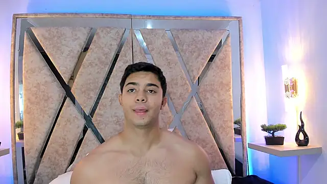 jayd muscle online show from 12-05-25, 04:55