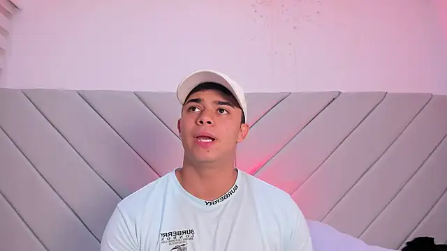 jayd muscle online show from 10-11-25, 04:13