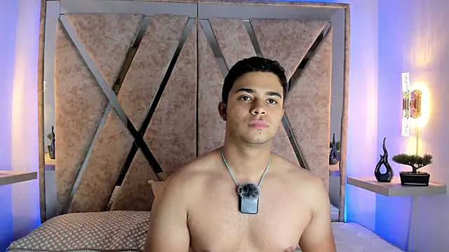 jayd muscle online show from 10-21-25, 05:40