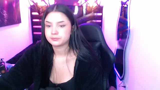 Natalie loffreda online show from 05-18-26, 08:02