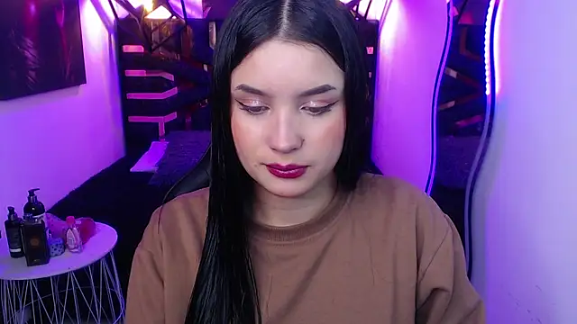 Natalie loffreda online show from 05-08-26, 08:12