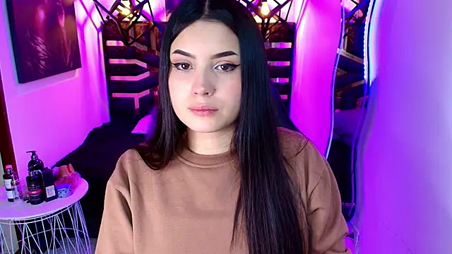 Natalie loffreda online show from 06-10-26, 07:59