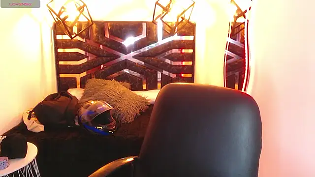 Natalie loffreda online show from 03-25-26, 08:08