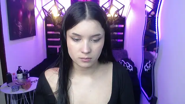 Natalie loffreda online show from 05-28-26, 07:53