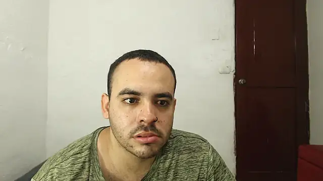 Ana ThiagoxX online show from 05-20-26, 12:29