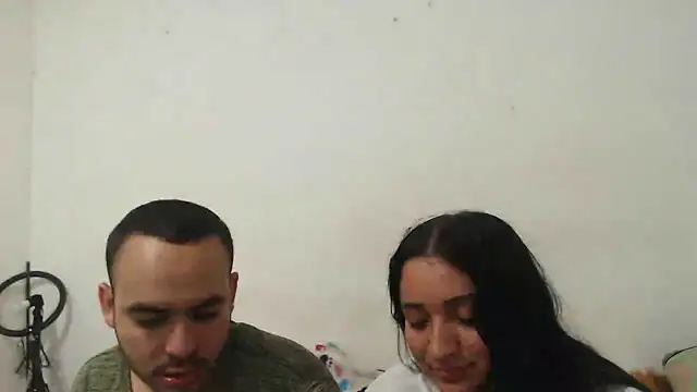 Ana ThiagoxX online show from 10-01-25, 06:07