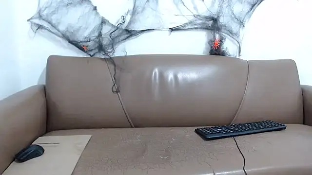 Dan jonson15 online show from 10-28-25, 02:16