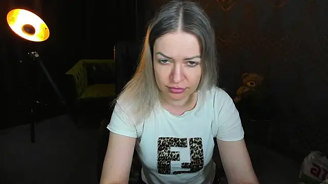 Anna Snows online show from 03-29-26, 05:14