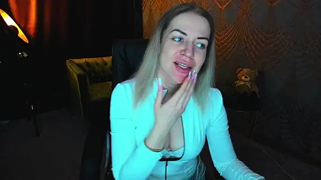 Anna Snows online show from 05-06-26, 05:06
