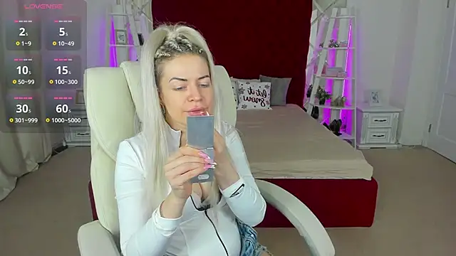 Anna Snows online show from 05-03-26, 05:34
