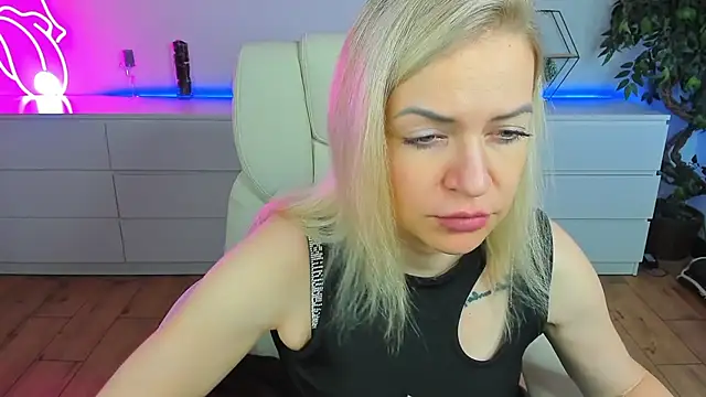 Anna Snows online show from 09-14-25, 12:05