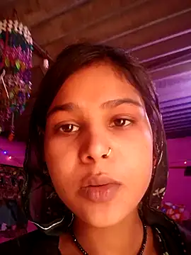 Snapshot of Sapna_kohli chatting on 10-31-25, 04:31 Sapna kohli online show from 10-31-25, 04:31