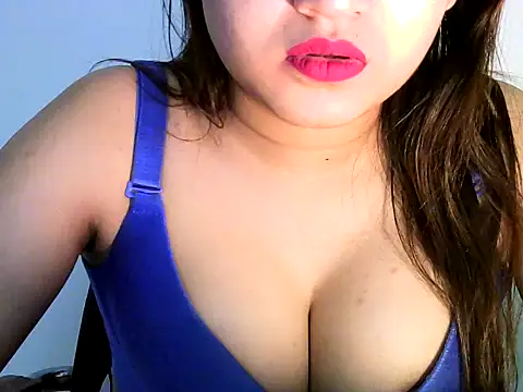 strip vani online show from 12-18-25, 05:23