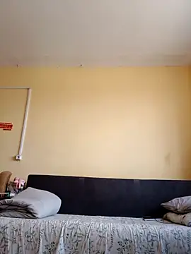 dream32222 online show from 04-18-26, 10:06