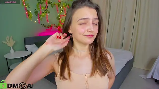 Ann Perry online show from 10-24-25, 02:10