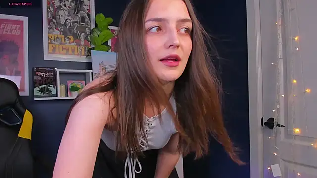 Ann Perry online show from 10-18-25, 02:02