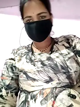 Snapshot of Riya_hot12 chatting on 09-25-25, 03:51 Riya hot12 online show from 09-25-25, 03:51