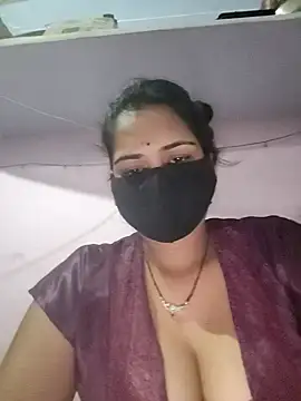 Snapshot of Riya_hot12 chatting on 09-12-25, 05:13 Riya hot12 online show from 09-12-25, 05:13
