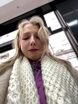 EveLittleSinner online show from 10-03-25, 09:00