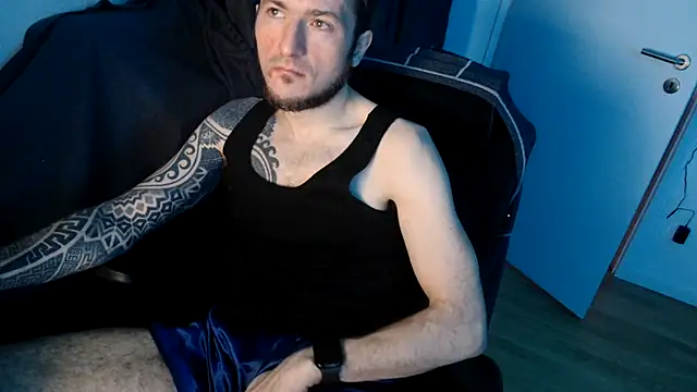 th1  online show from 02-19-26, 03:47