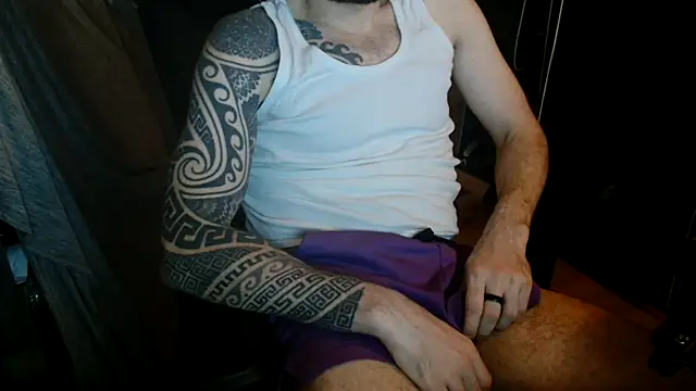 th1  online show from 04-24-26, 03:52