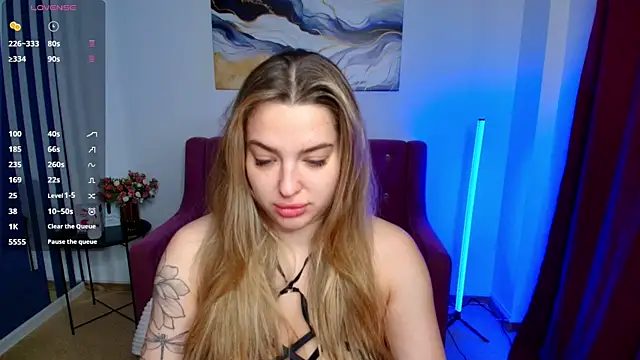 Emma  Ross online show from 05-26-26, 01:58