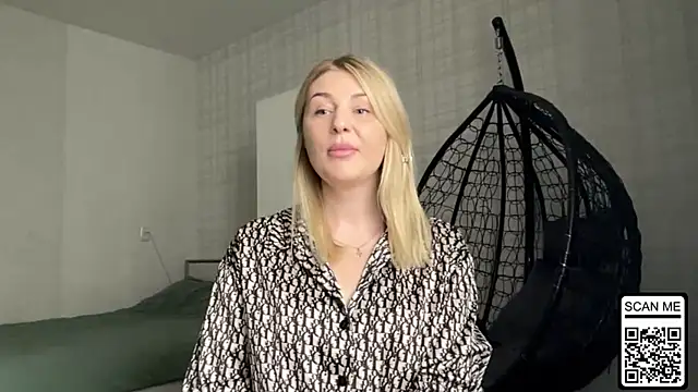 Blondie xoxoxo online show from 04-03-26, 12:22