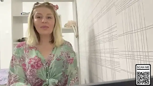 Blondie xoxoxo online show from 11-11-25, 12:44