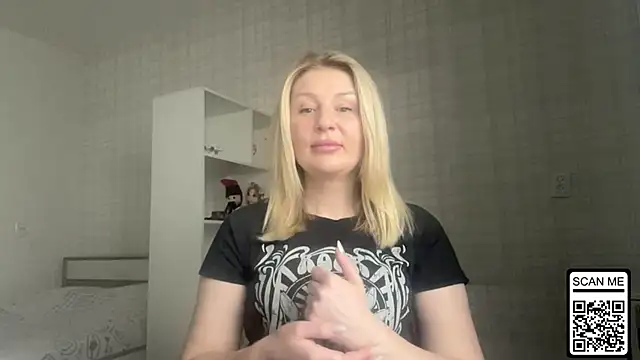 Blondie xoxoxo online show from 03-04-26, 10:56