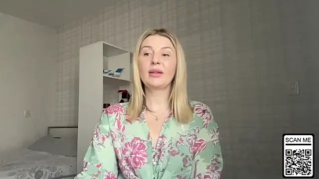 Blondie xoxoxo online show from 03-23-26, 08:47