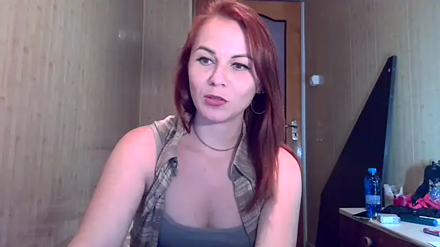 Kisa26311 online show from 09-18-25, 12:41