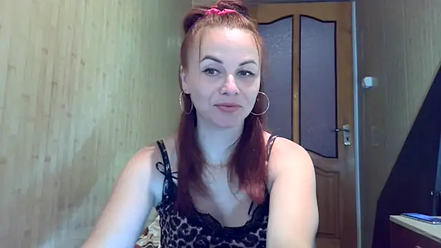 Kisa26311 online show from 09-21-25, 10:31