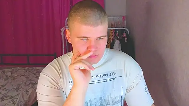 kittenmurr online show from 03-26-26, 08:18