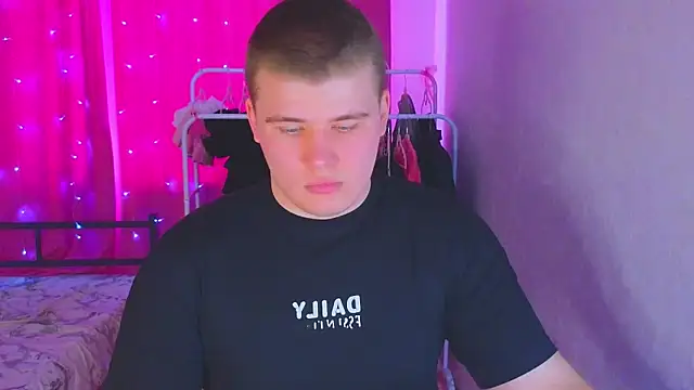 kittenmurr online show from 03-03-26, 09:16