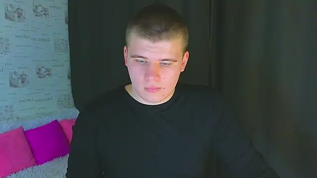 Snapshot of kittenmurr chatting on 09-27-25, 08:37 kittenmurr online show from 09-27-25, 08:37