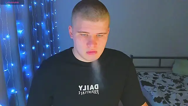 kittenmurr online show from 12-03-25, 07:35