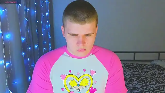 kittenmurr online show from 12-15-25, 12:49