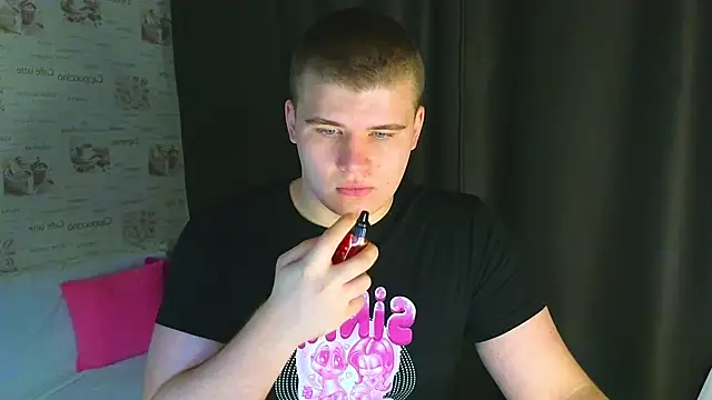 Snapshot of kittenmurr chatting on 09-08-25, 08:41 kittenmurr online show from 09-08-25, 08:41