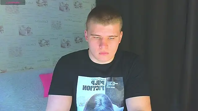 Snapshot of kittenmurr chatting on 10-09-25, 10:21 kittenmurr online show from 10-09-25, 10:21